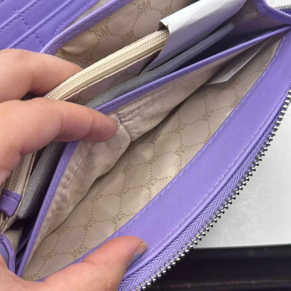 NWT Steve Madden Purple Wristlet Bzipeee Boxed Wallet Clutch Zip Around ID Card - Picture 11 of 16